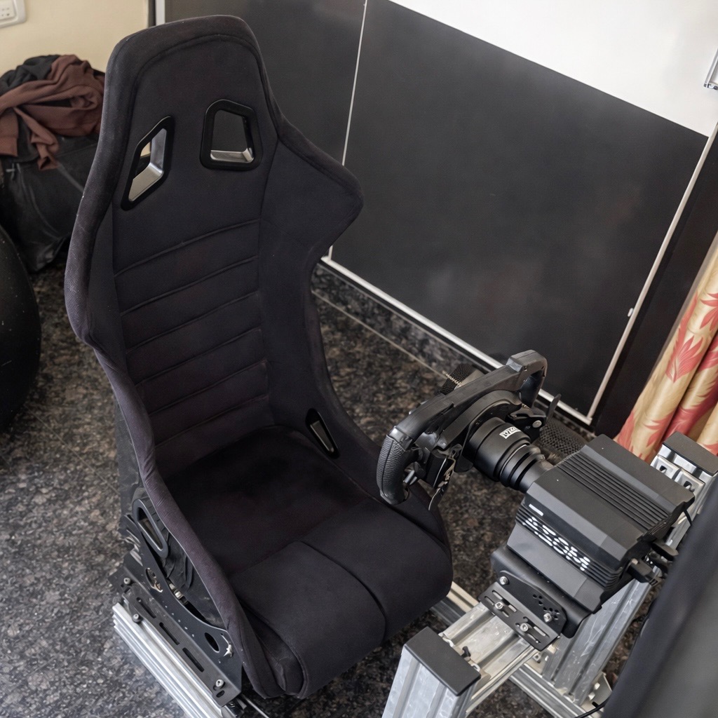 Fiberglass bucket seat 1